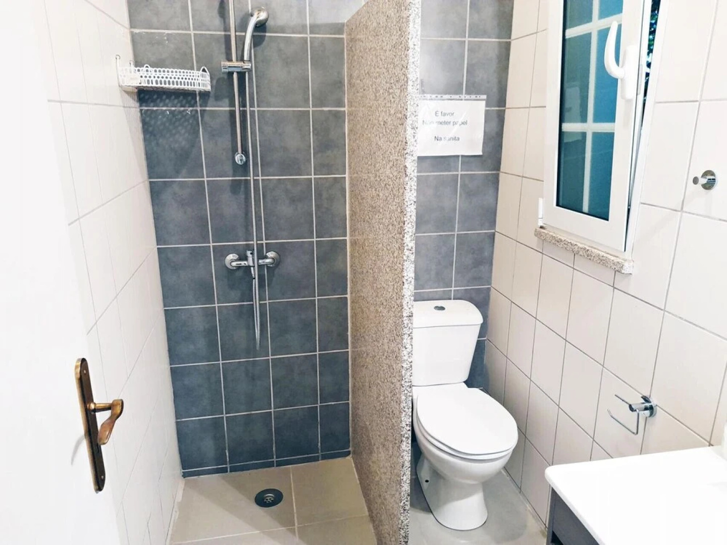 Barbecue Pool Parking Mystay