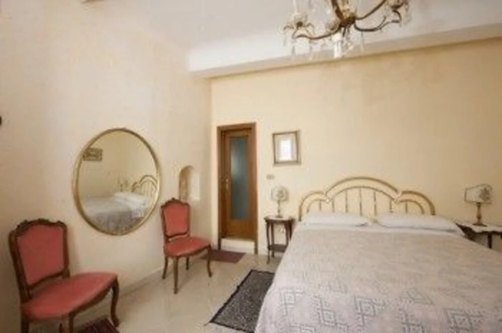 Barbara House - Guest House