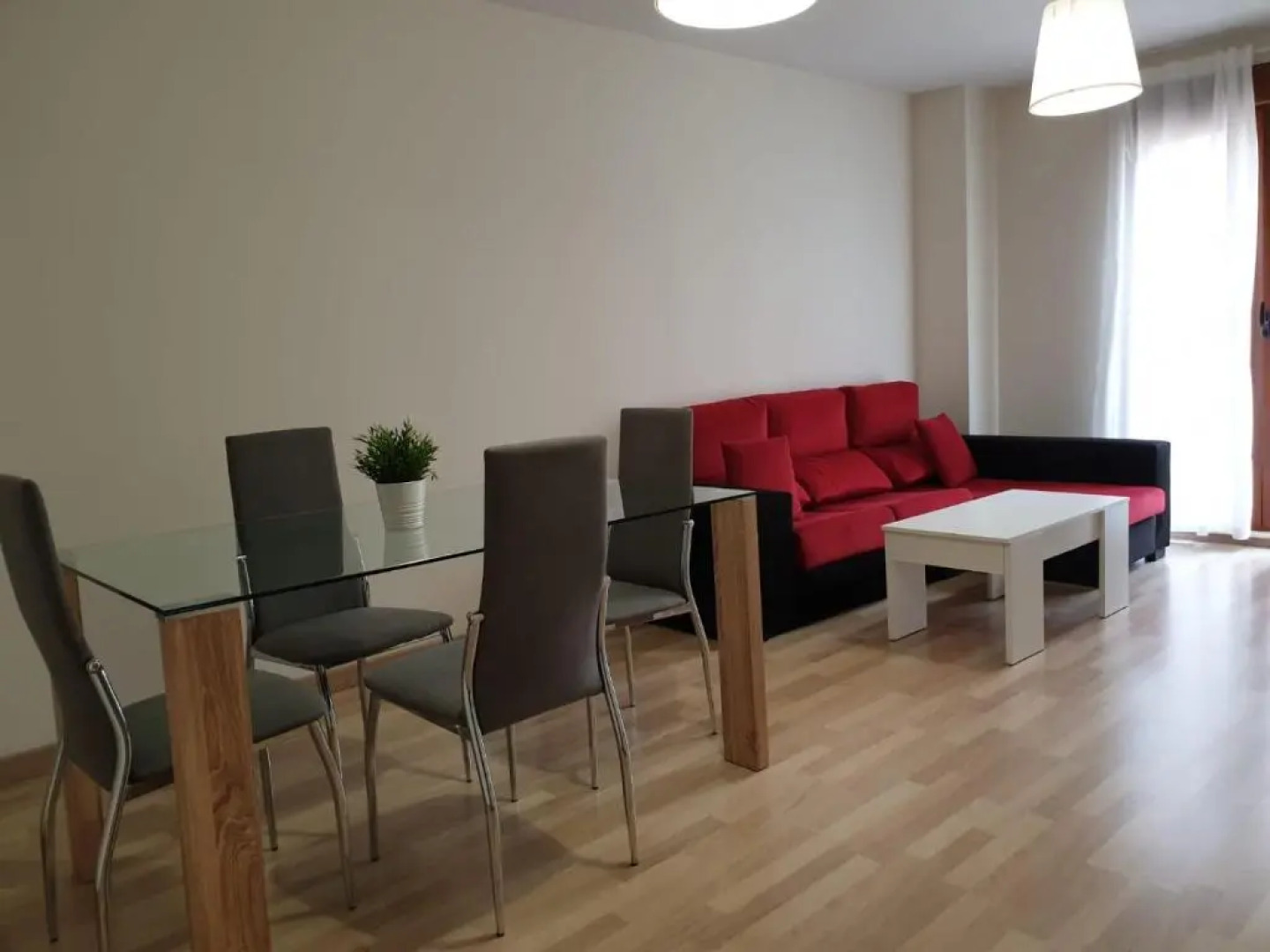 Apartamento Turistico Puente Romano P3 BAJO - B