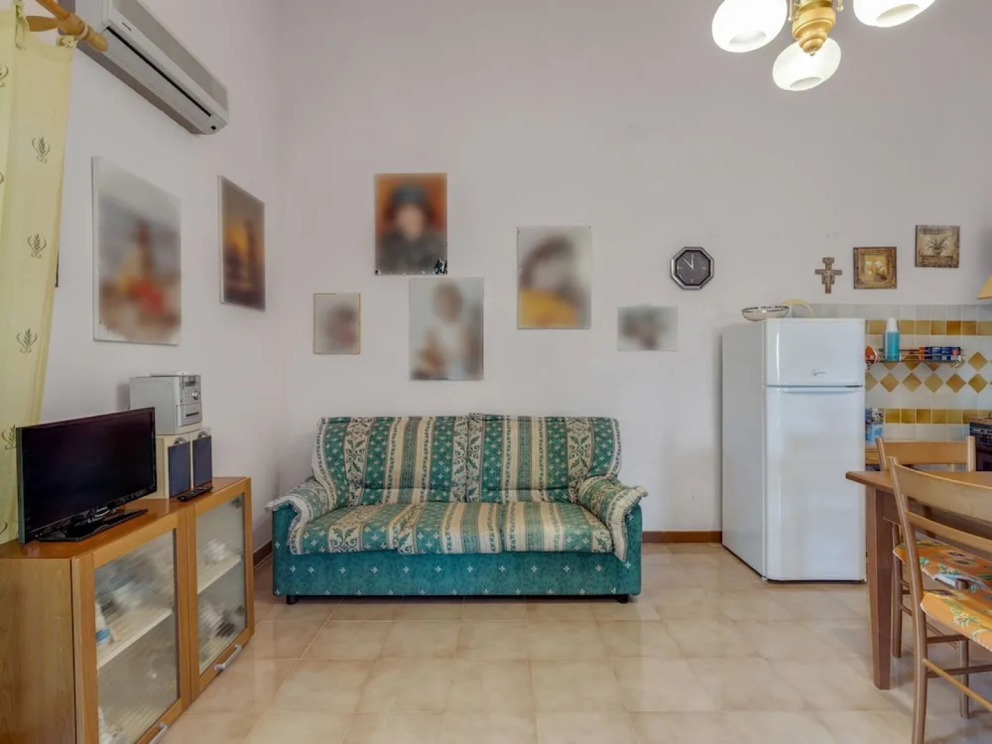 Lovely Holiday Home in Tresnuraghes near Sea