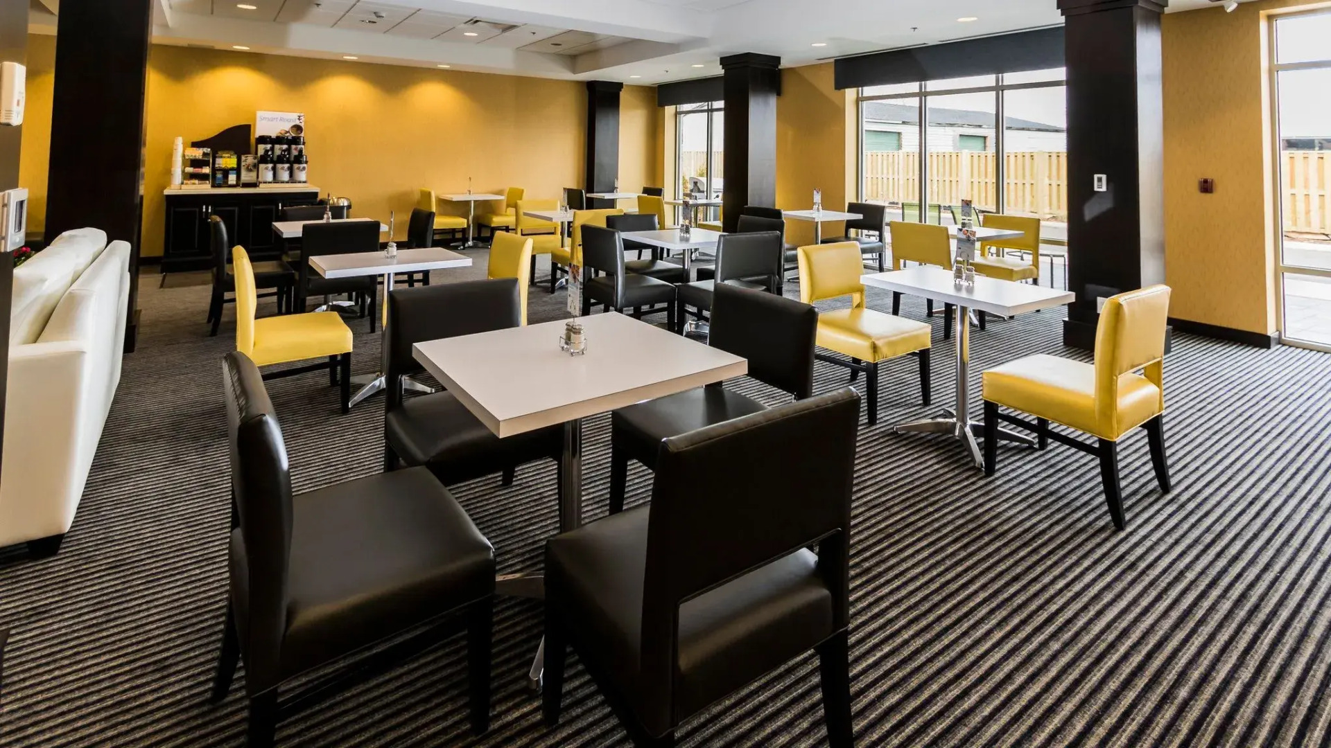 Holiday Inn Express & Suites Thunder Bay by IHG