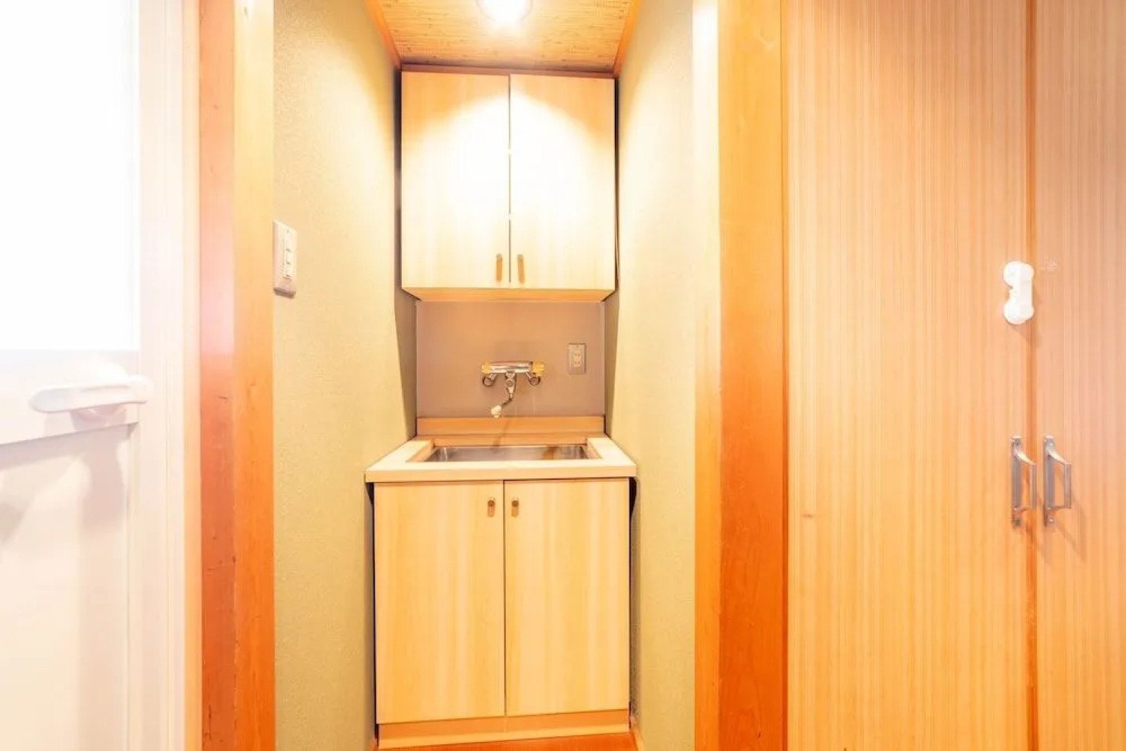 Business Hotel Nishiura Yokkaichi