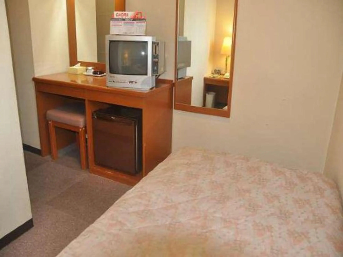 Okazaki Single Hotel