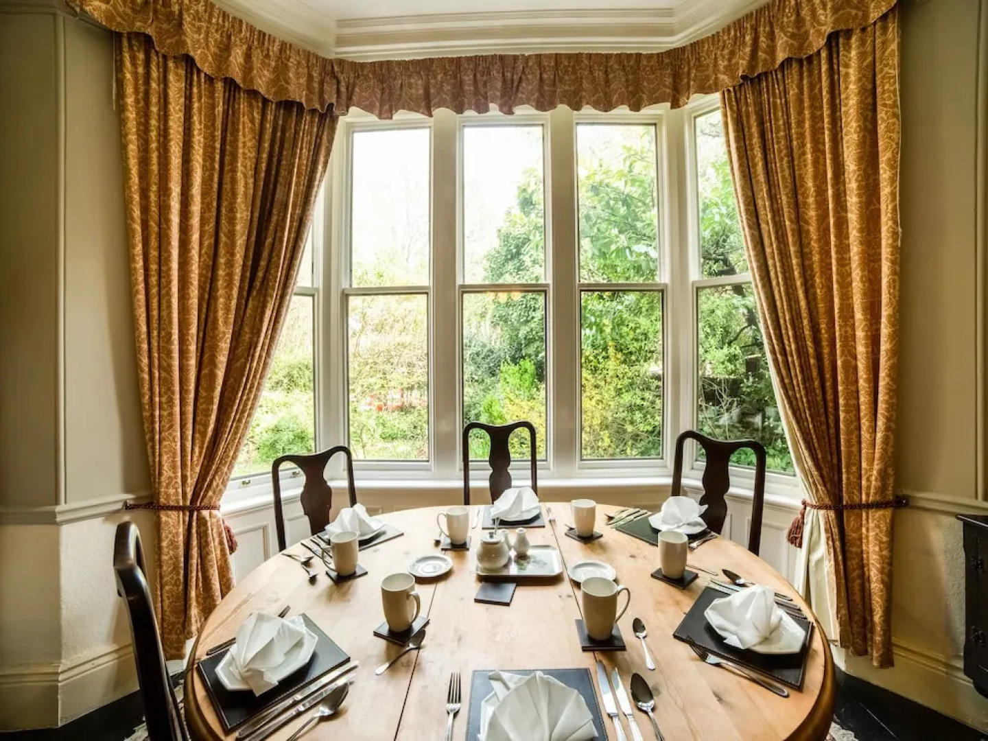 The Briary Hotel - Guest House