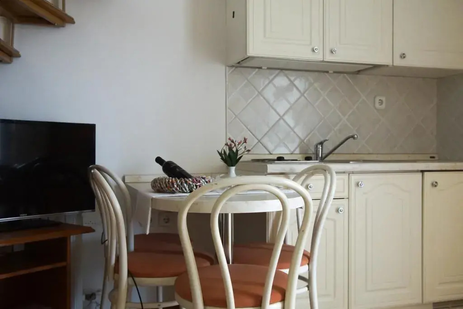 Apartments and Rooms Degra