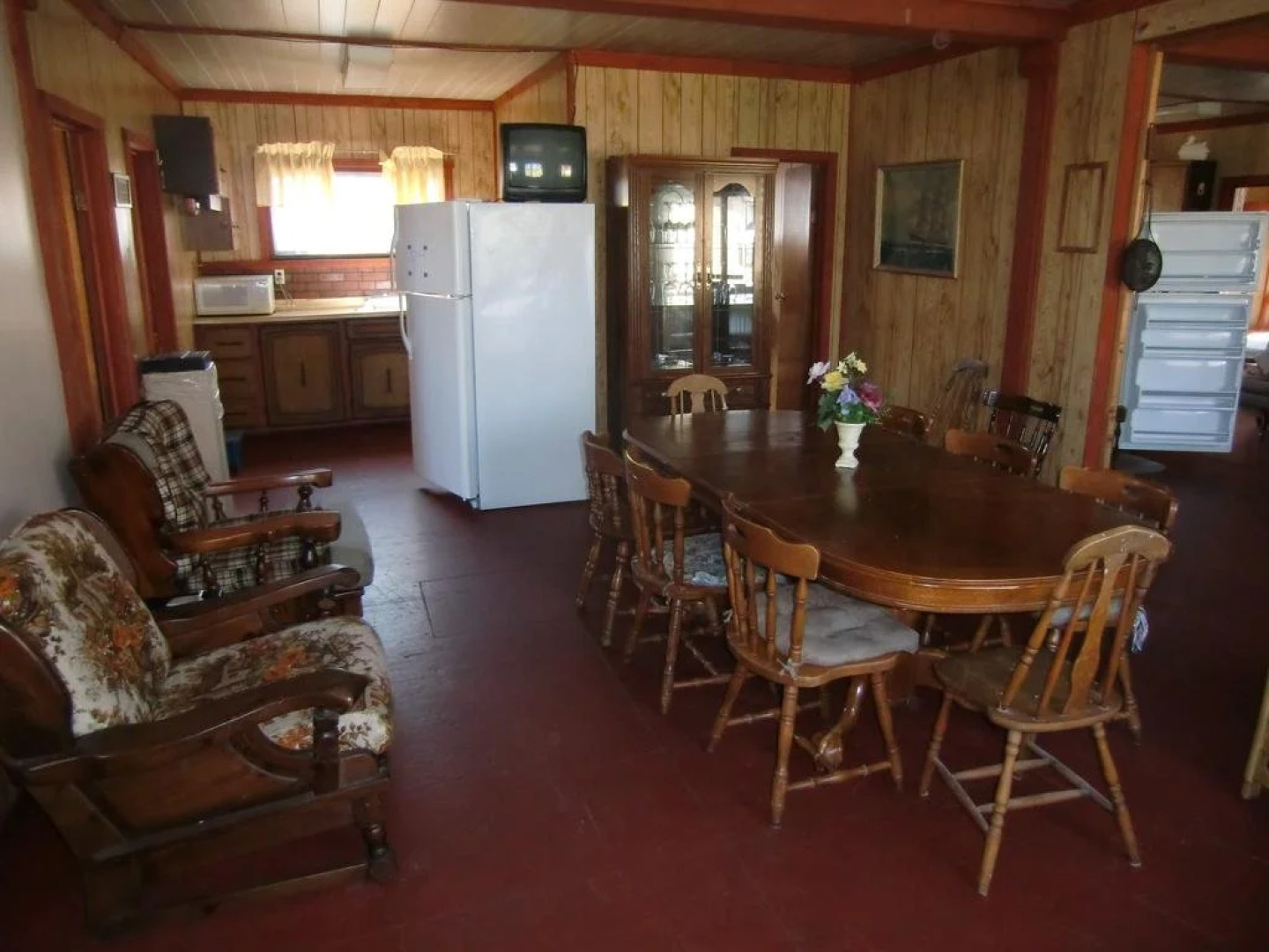 Stoneburg Cove Resort