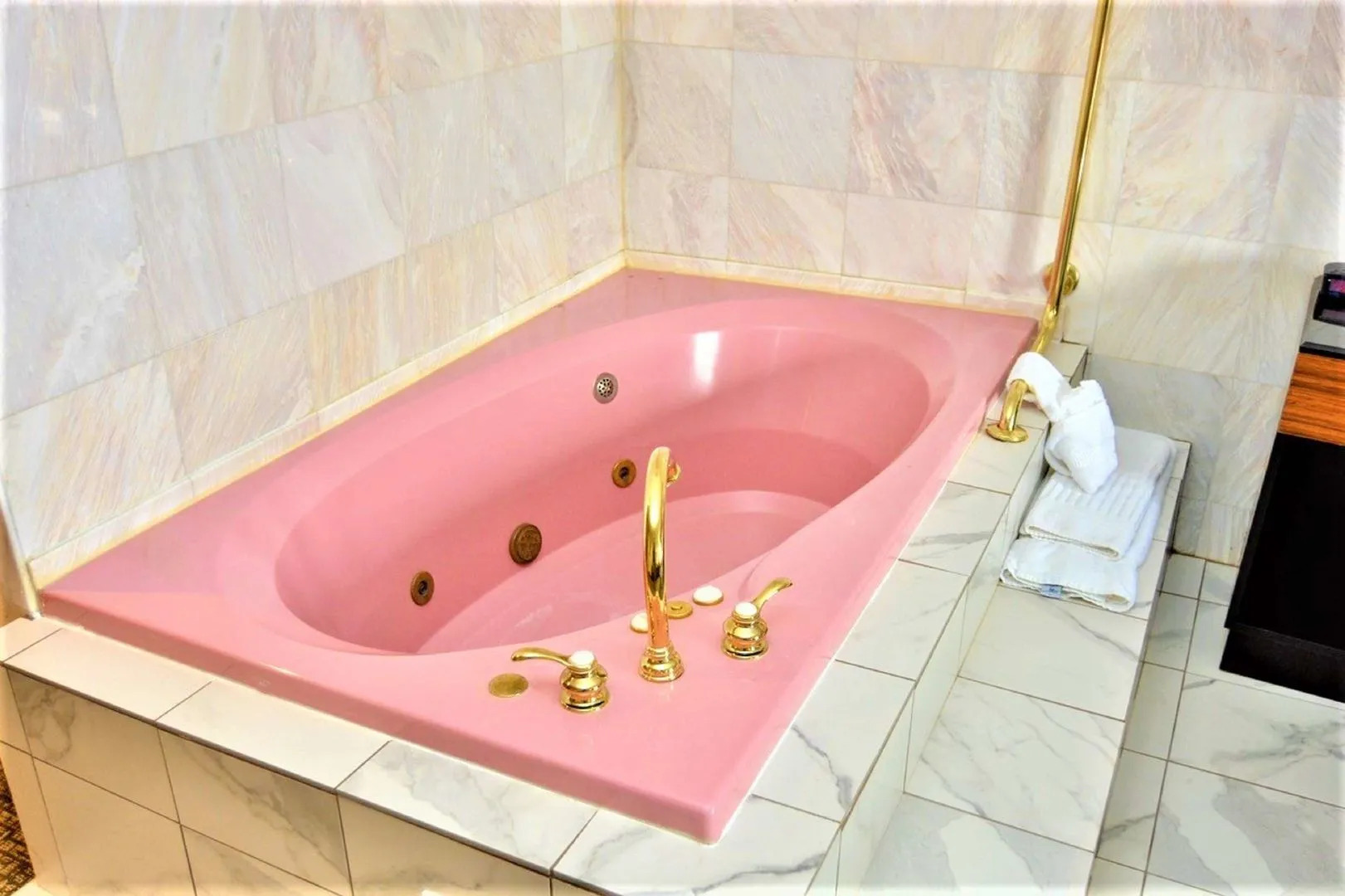 SureStay Plus by Best Western Reading North