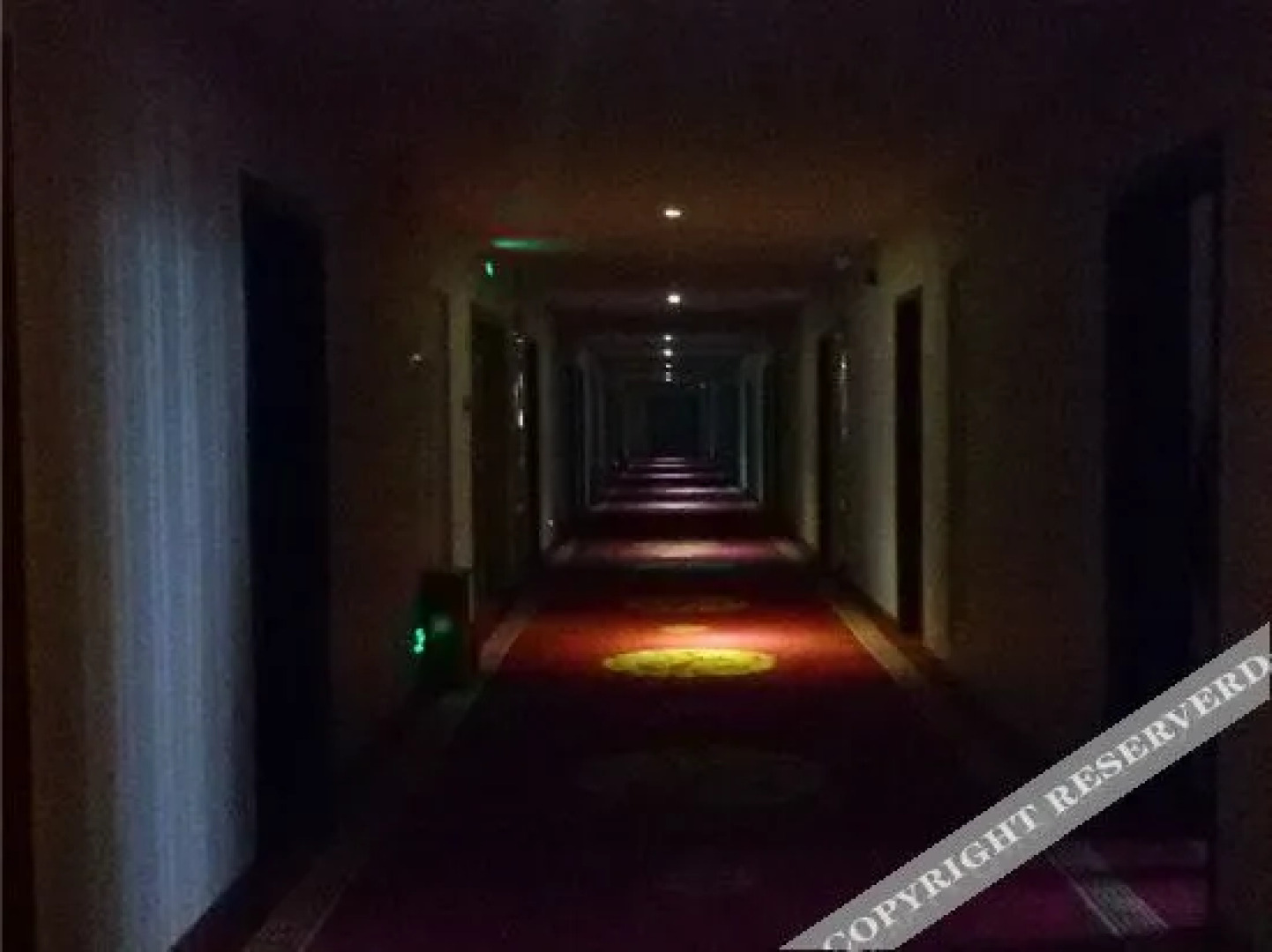 Ruoqi Kunlun Business Hotel