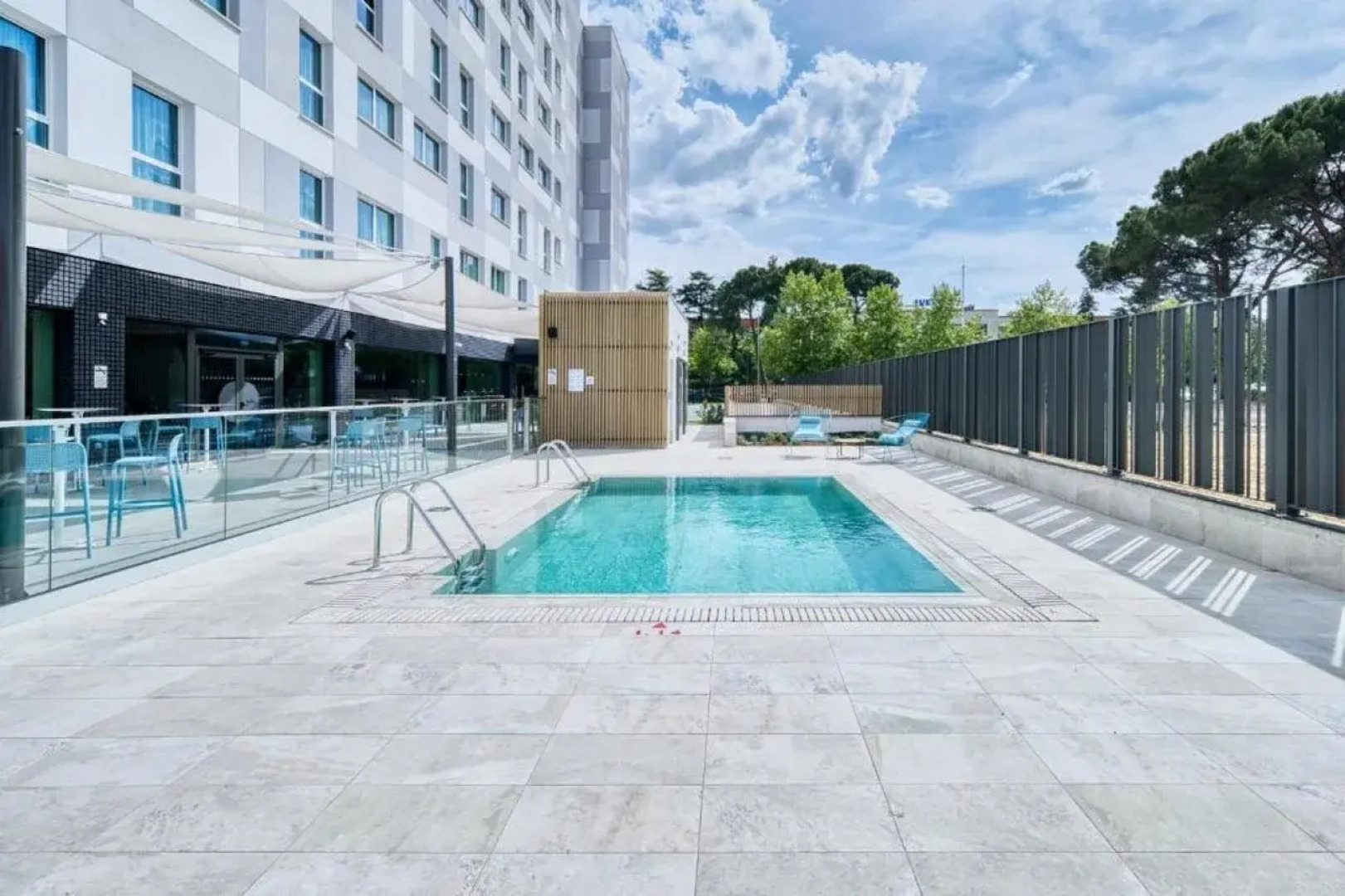 Holiday Inn Express Madrid Airport by IHG