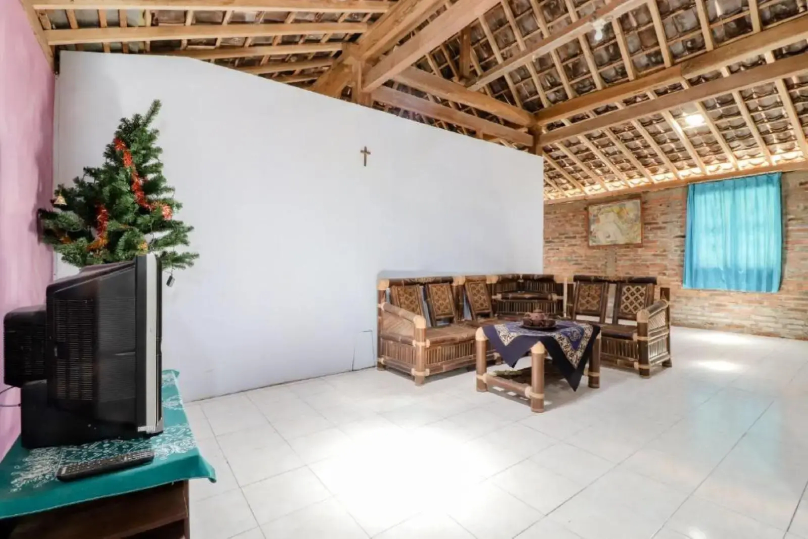 Arindra Homestay