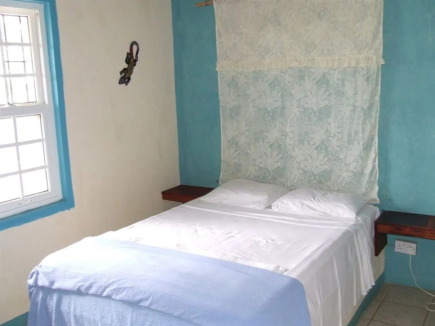 Dominica's Sea View Apartment