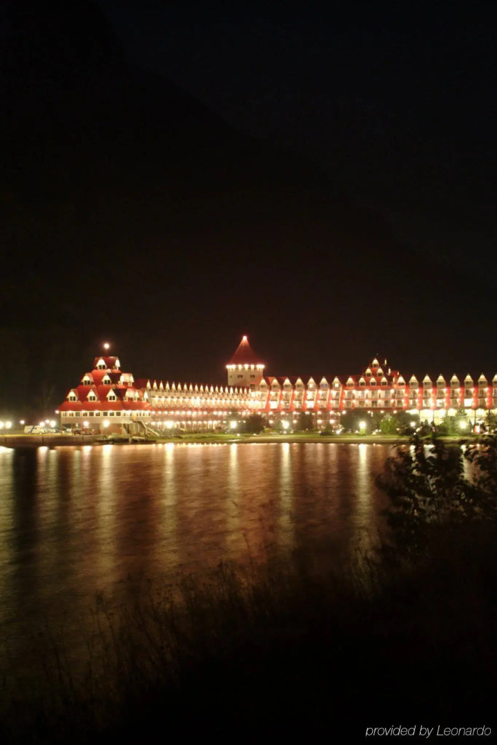 Three Valley Lake Chateau