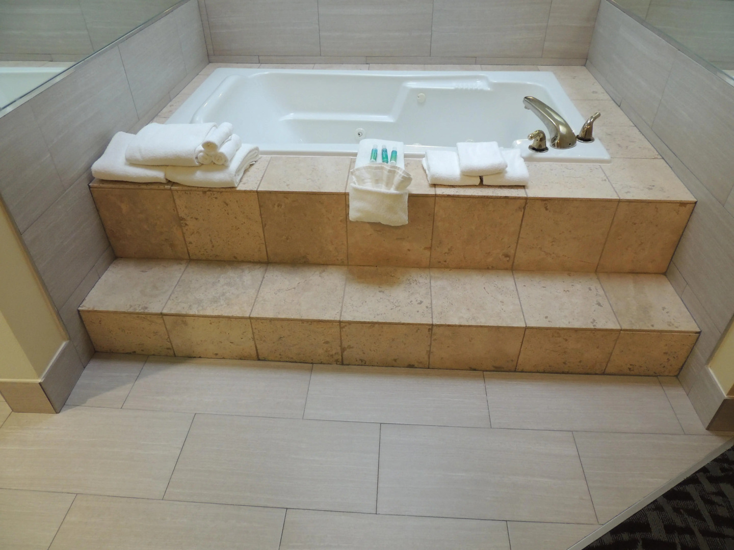 Holiday Inn Express & Suites Birmingham Trussville by IHG