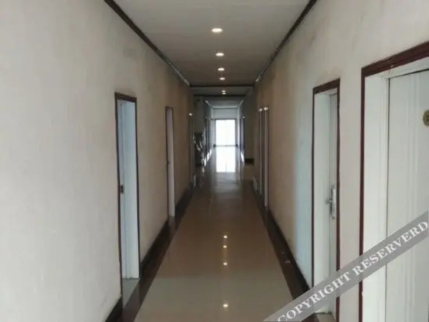 Qinghua Business Hotel