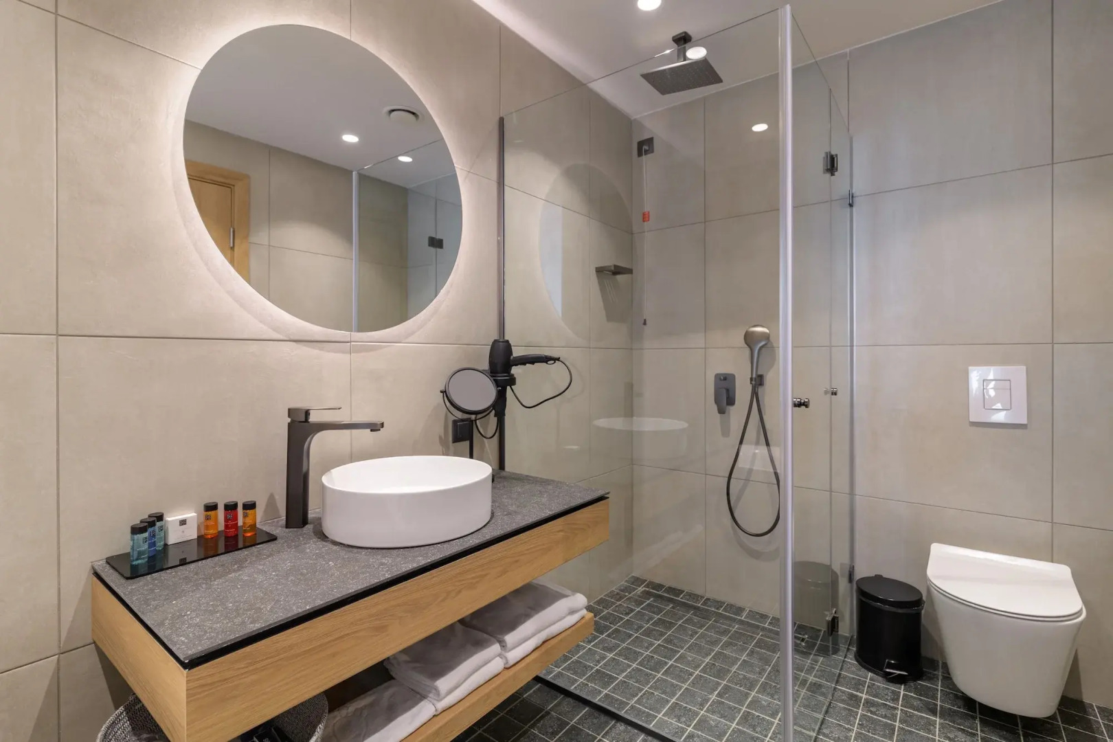 Ensana Aquahouse Health Spa Hotel