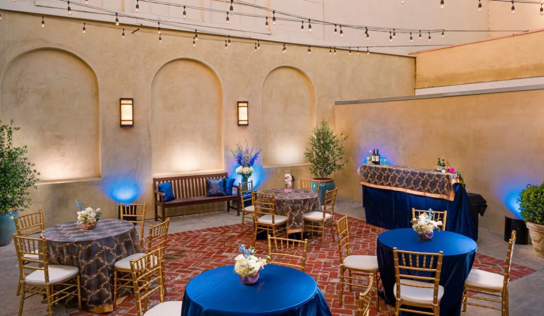 Hotel Shattuck Plaza