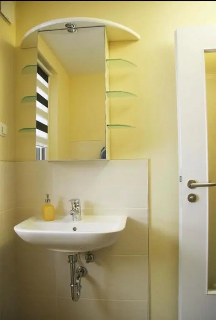 Ferienwohnung Mit Balkon in Schmolln