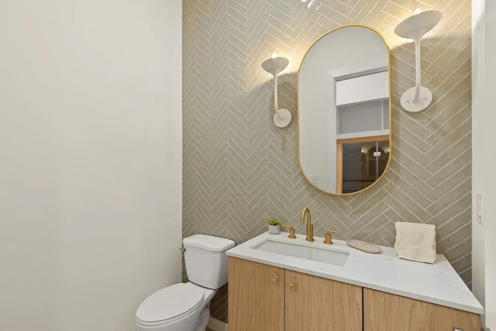 Miramar House, 120 E. Constellation 6 Bedroom Home