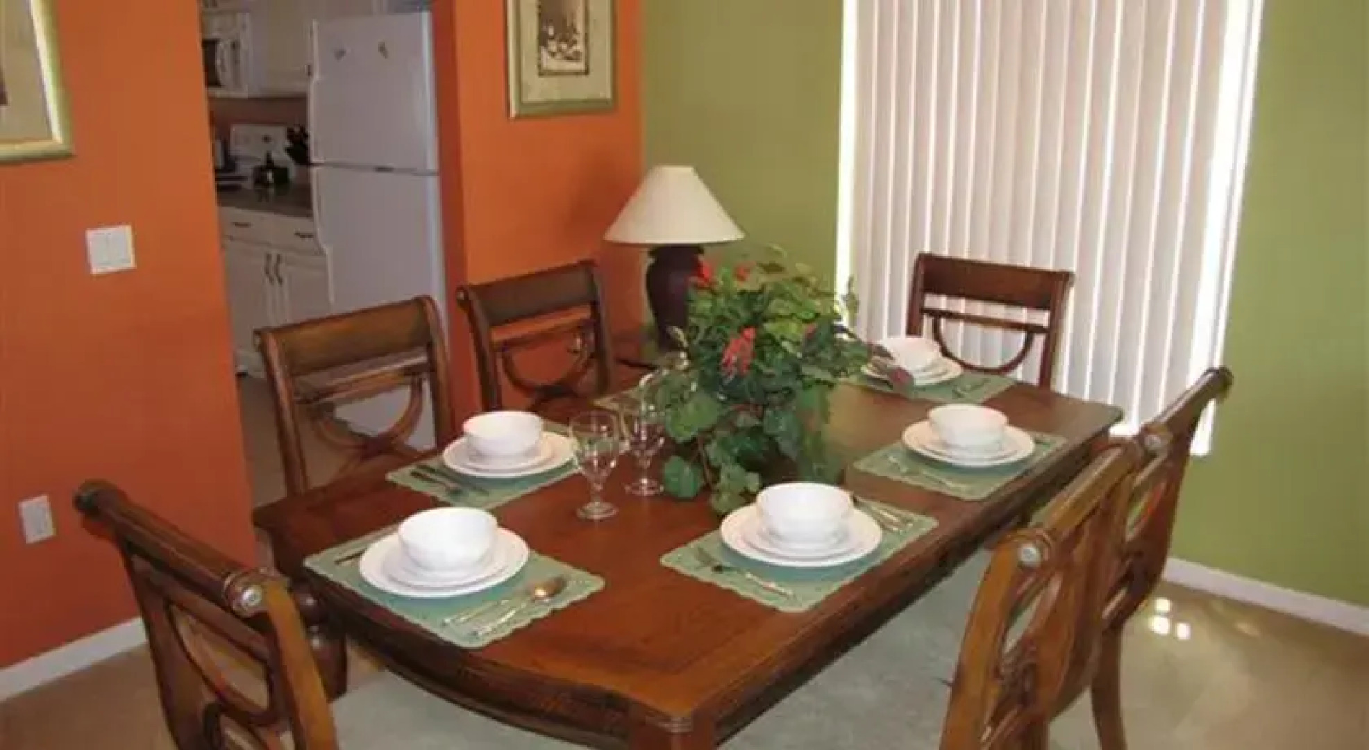 Four Bedroom House in Colombian Lakes by CFL Vacations