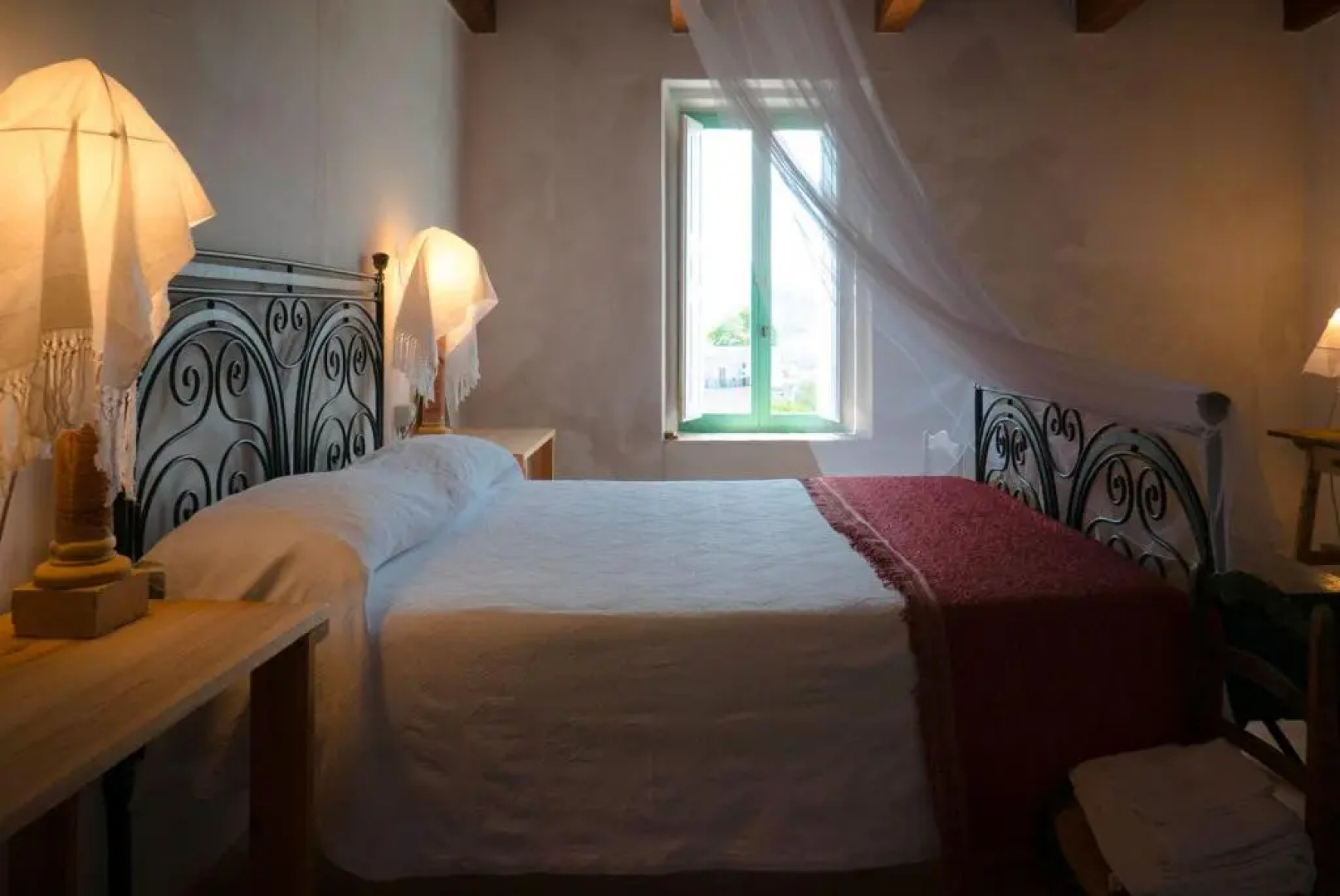 BORGO PETELIA, Casa Centro, Antica abitazione calabrese con giardino, ristrutturata