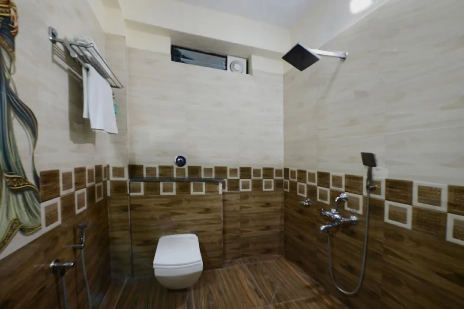 Capital O Hotel Samanvi International