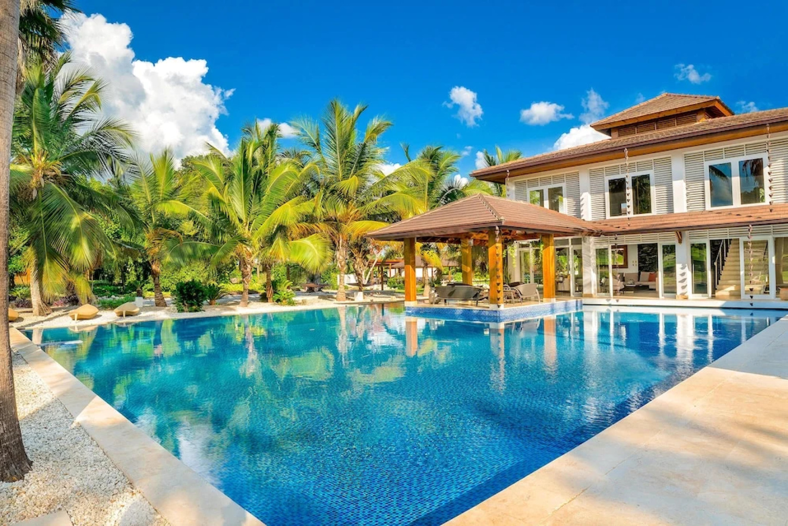 Srvittinivillas Agp36 / Spacius / Confortable Luxury Villa/ Family/ Team/ Cdc