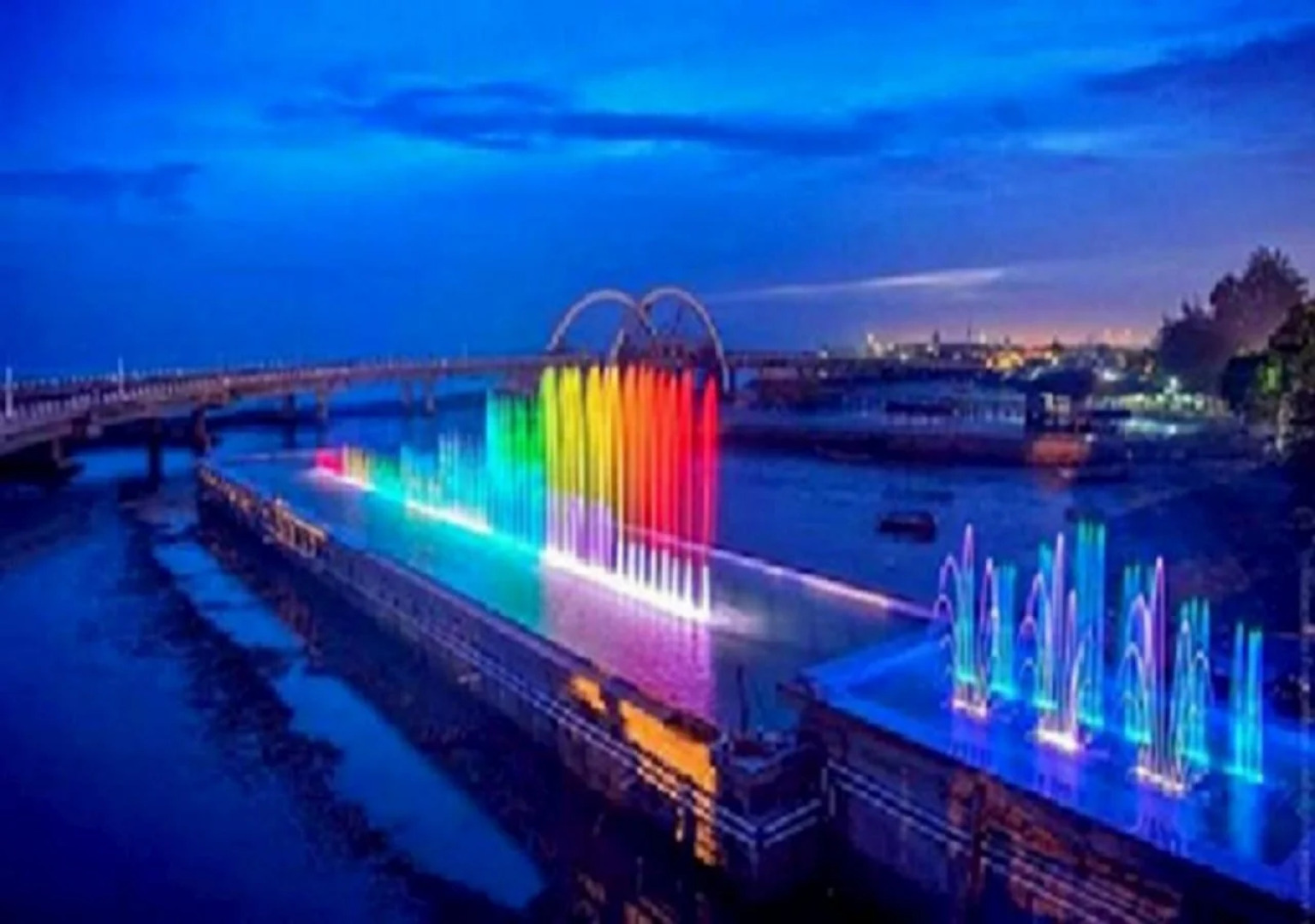 Hotel Gunawangsa MERR