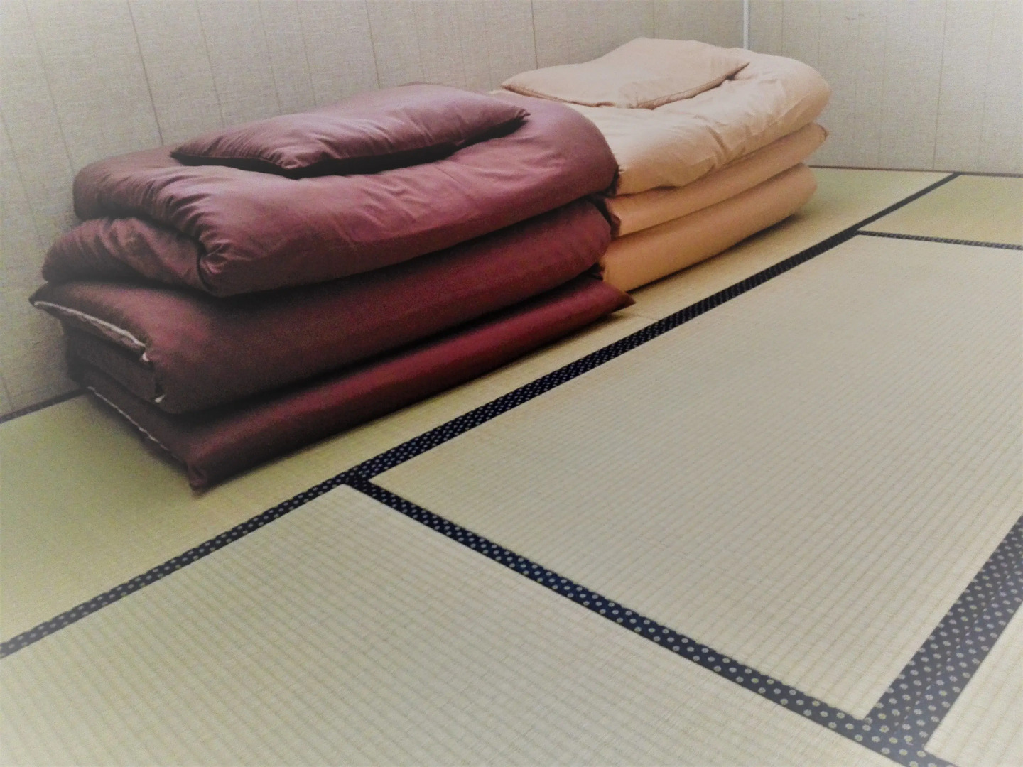 Guest House Ioly Osaka - Hostel