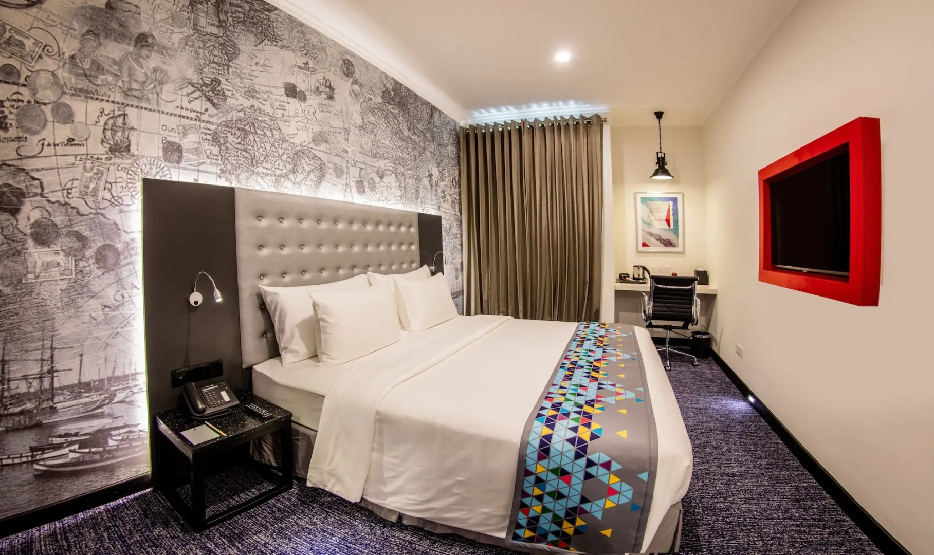 Fairway Colombo - Sri Lanka's First Hotel With Robot Technology