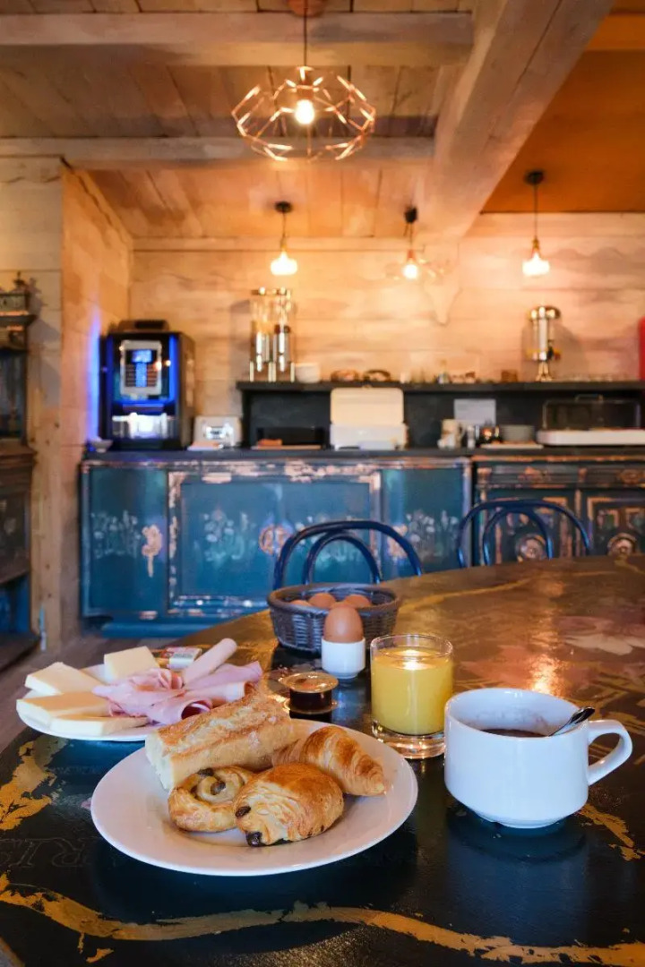 Cit'Hotel Le Montreal