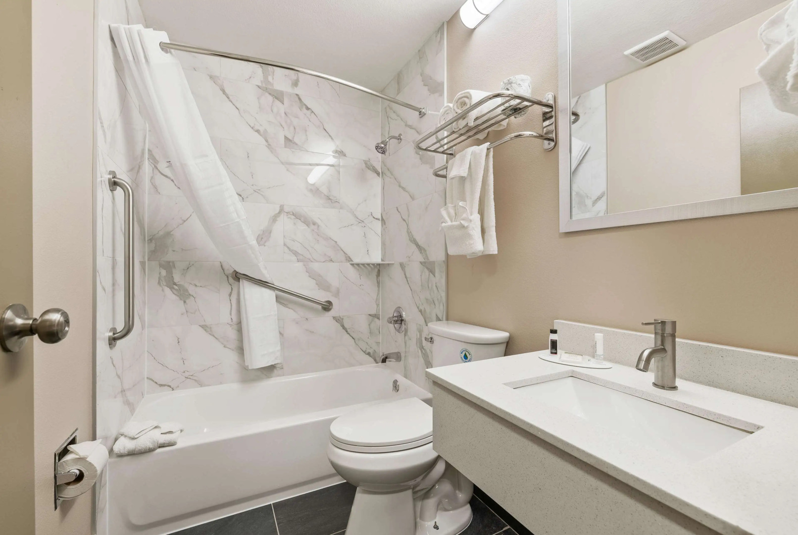 Super 8 by Wyndham Charlottesville