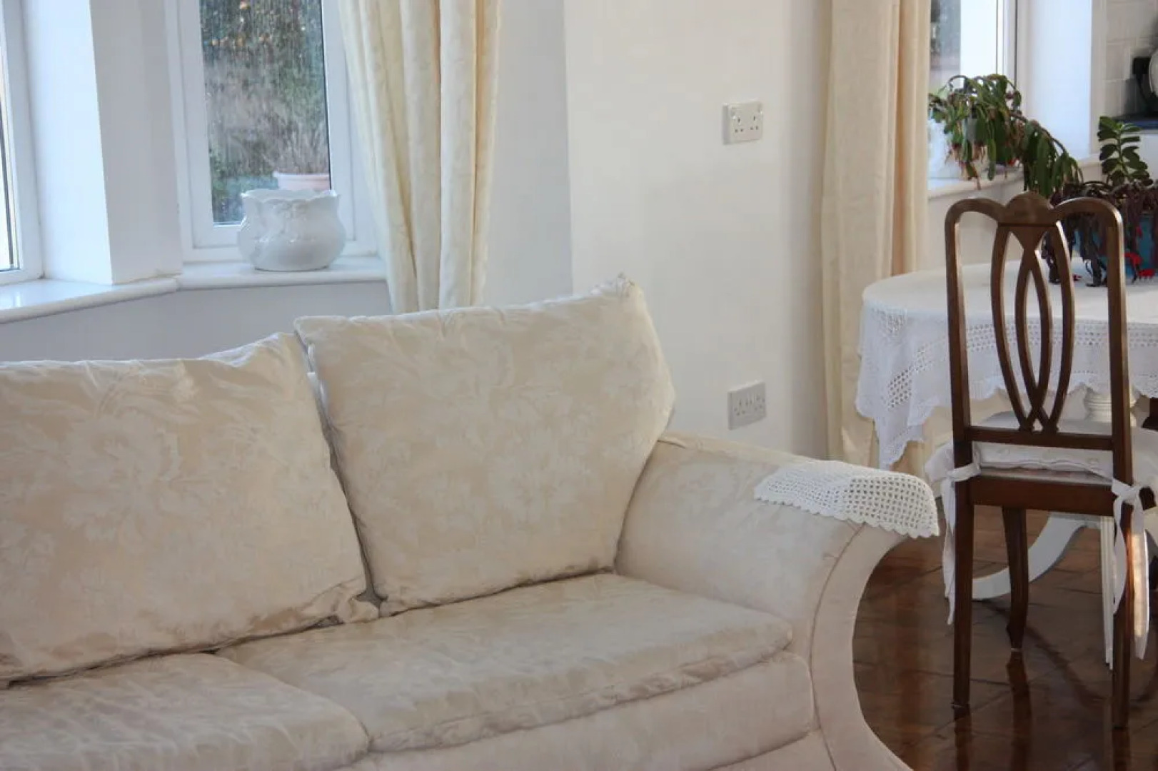 Seasons Lodge Guesthouse