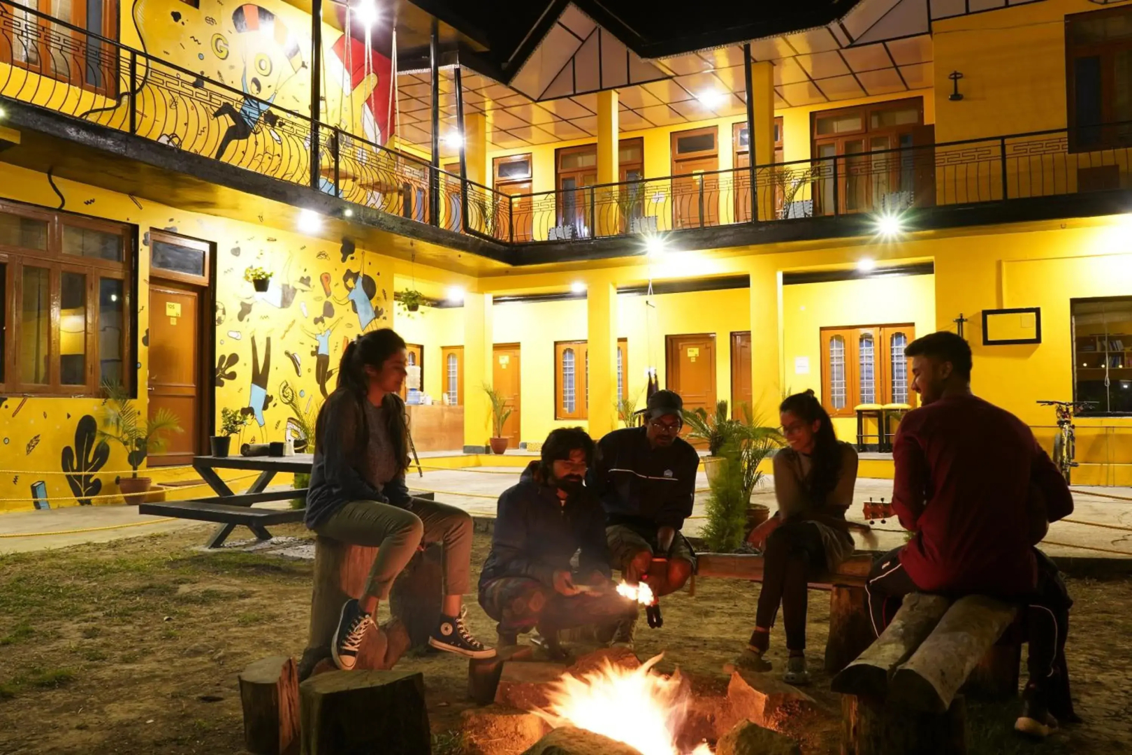 The Hosteller Bir