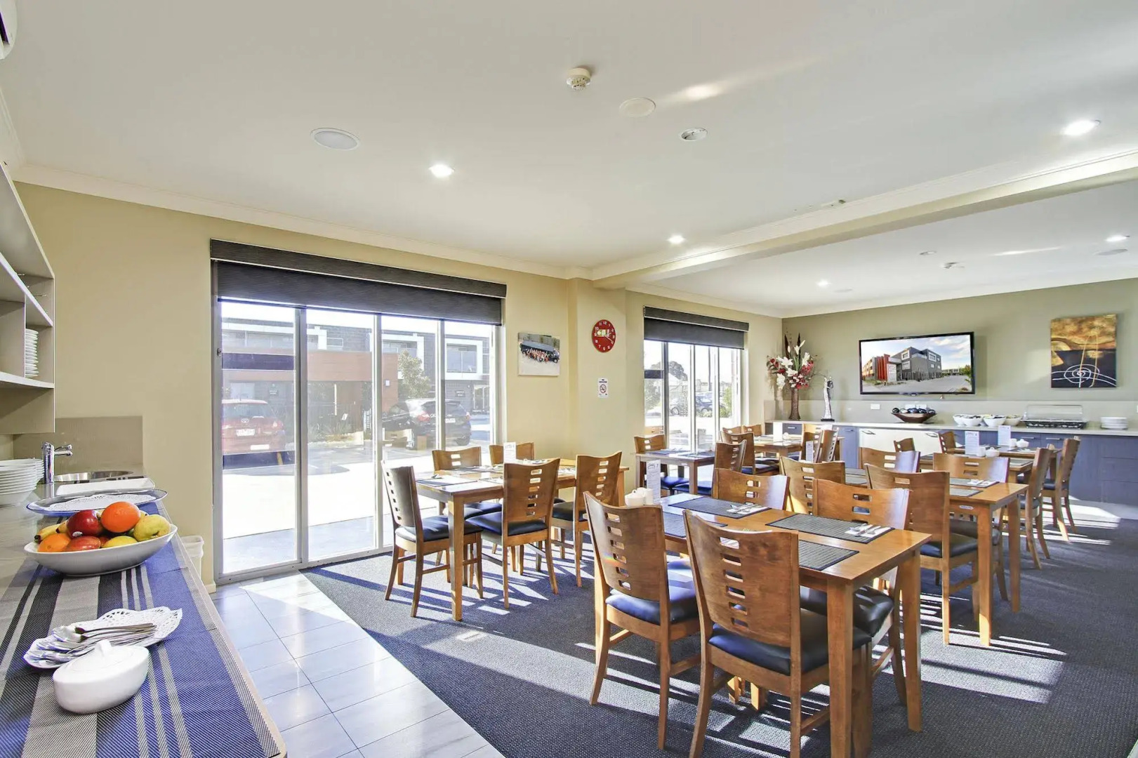 Bridges on Argyle Motel & Apartments