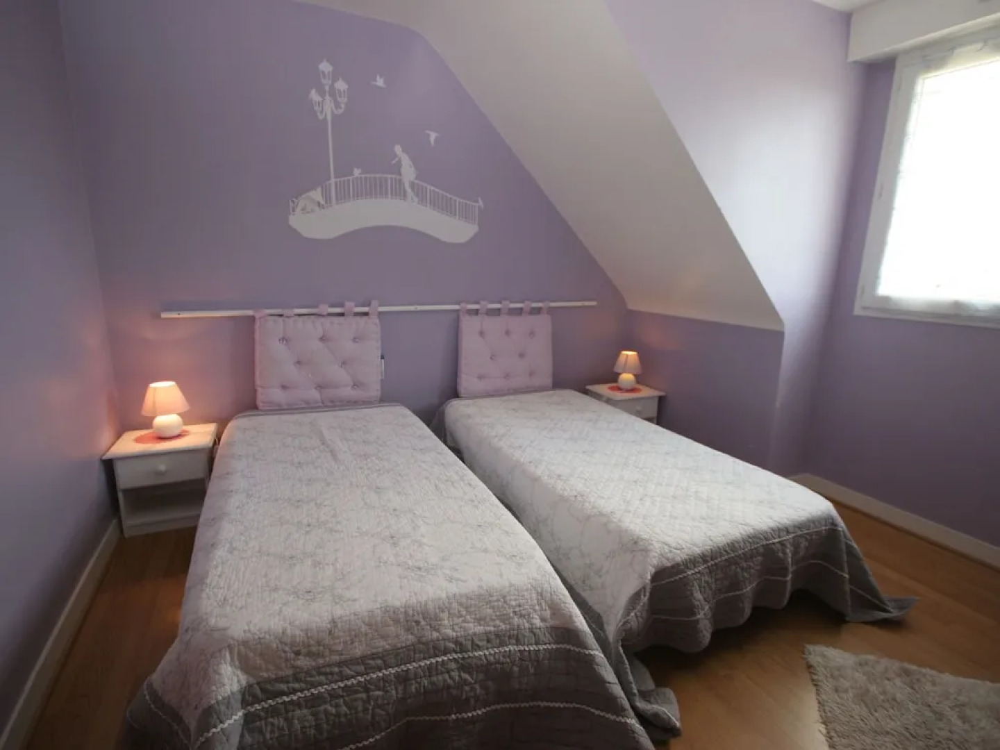 Villa With Indoor Heated Pool and Jacuzzi, Only 1.5 km of Beach and sea