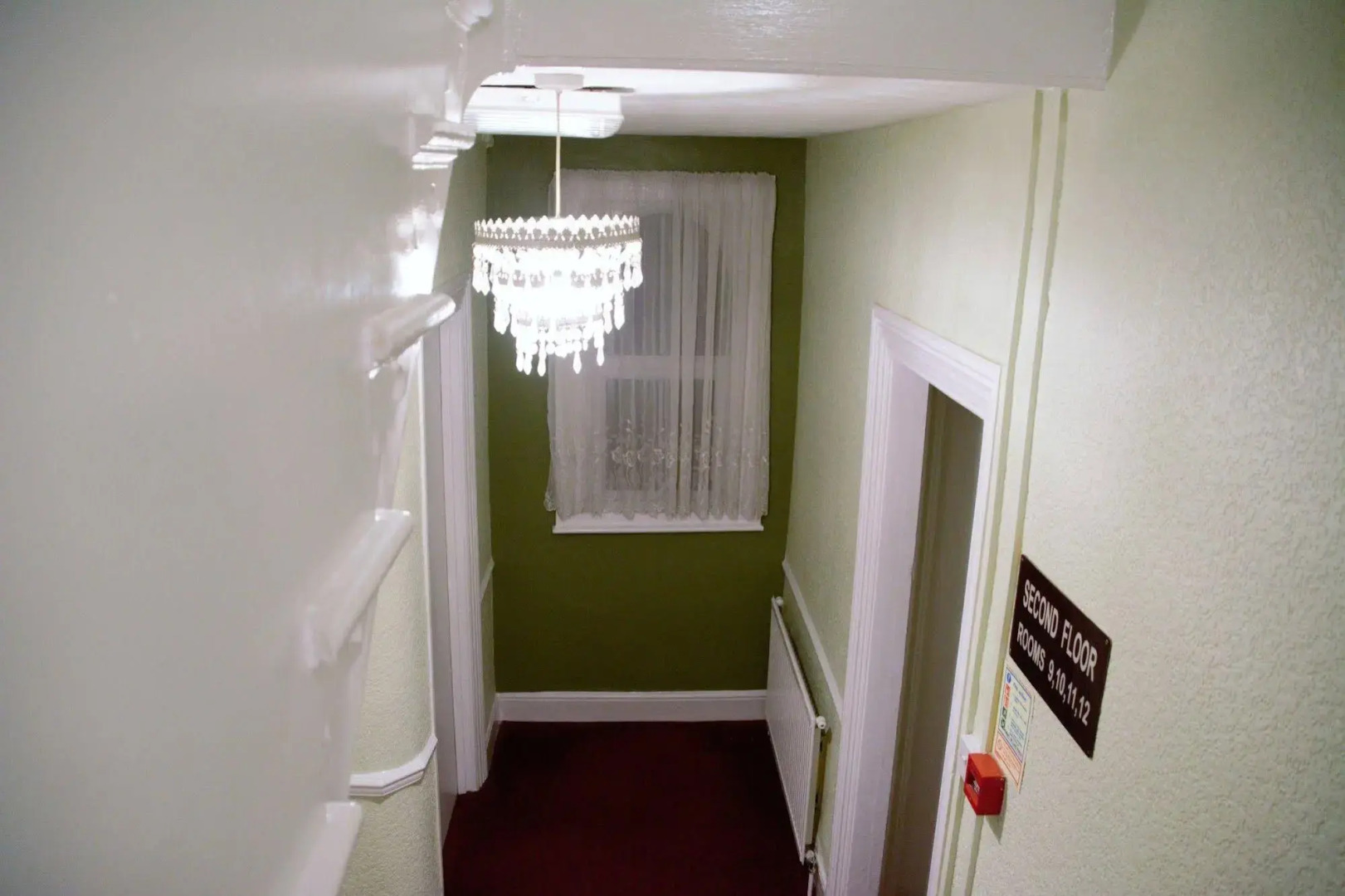 Crown Lodge Guest House