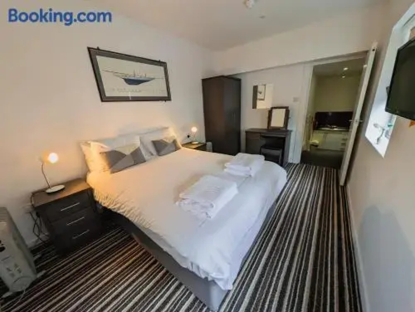 Bay  Harbour Luxury Holiday Apartments