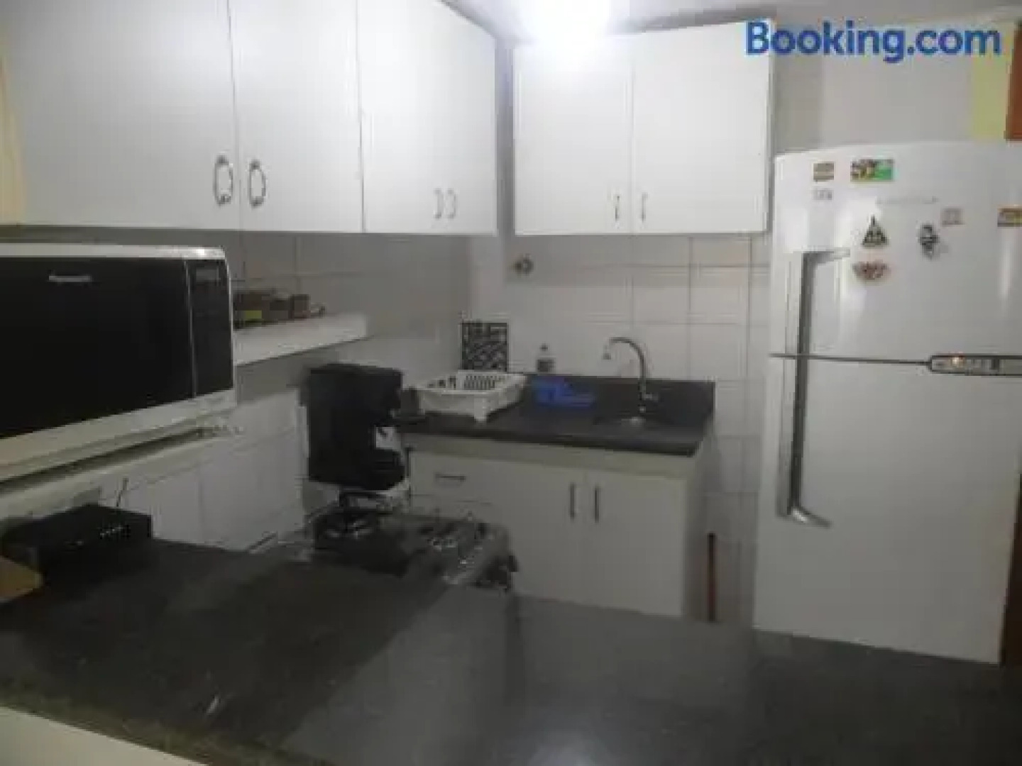 Condomínio Edifício Barra Tropical Residence