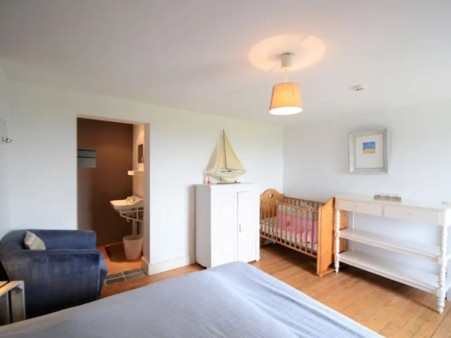 Countryside Retreat, Gerin