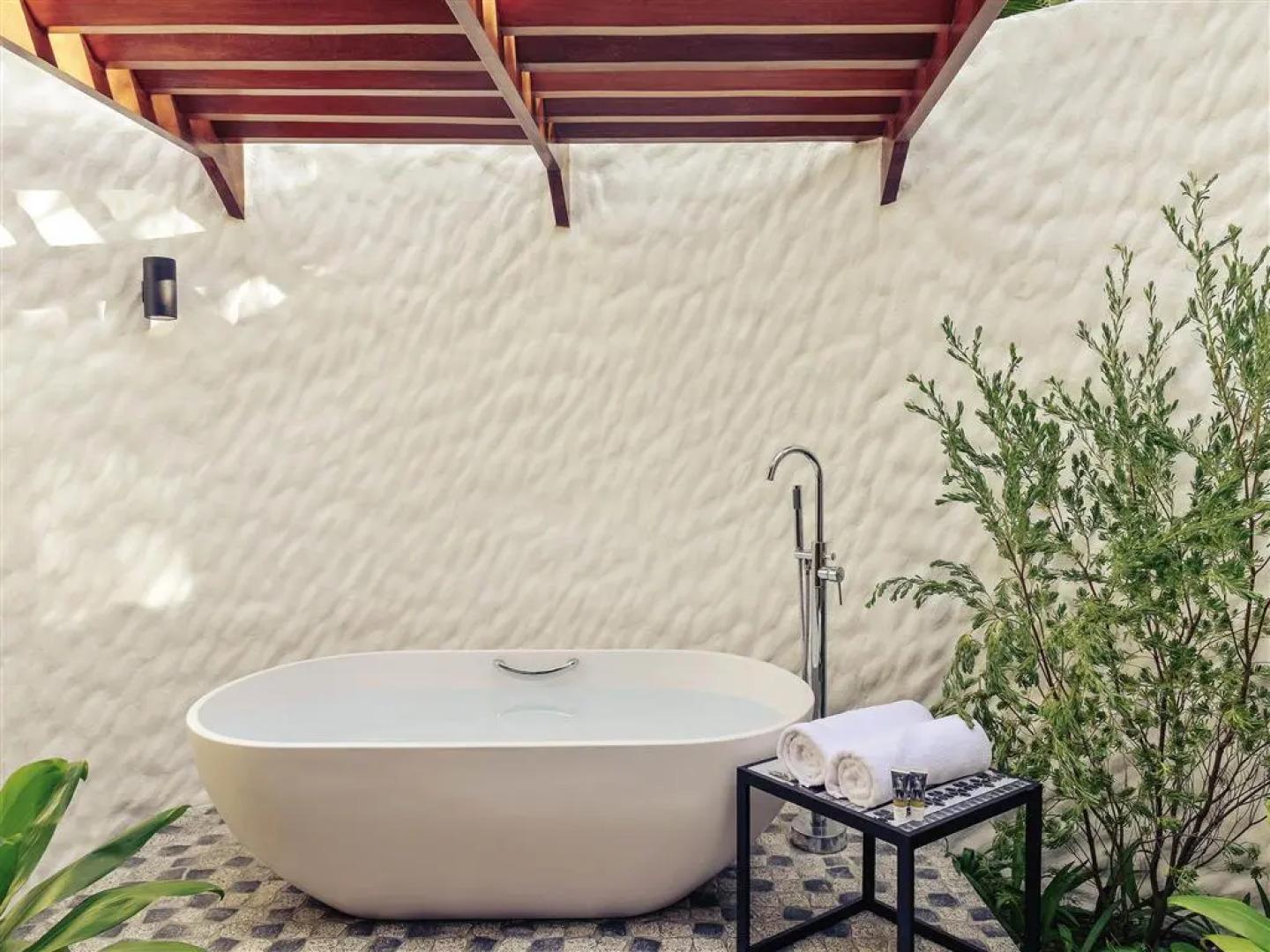 Mercure Maldives Kooddoo