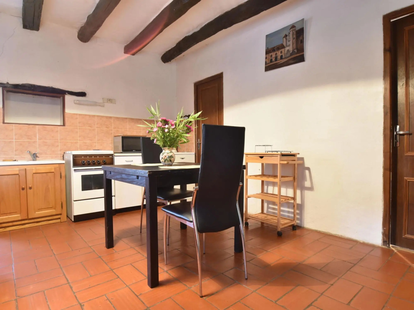 Quaint Home in Berbiguieres, Valley of the Castles at 15min