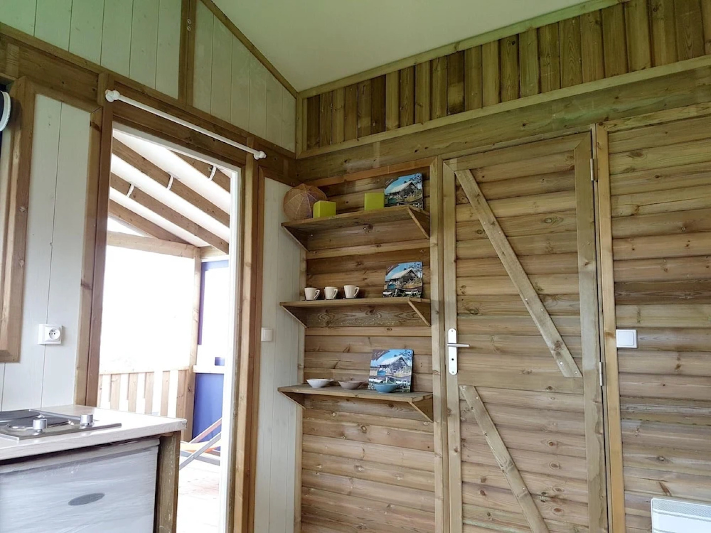 Bungalow With 2 Bedrooms in Commequiers, With Pool Access and Terrace - 27 km From the Beach