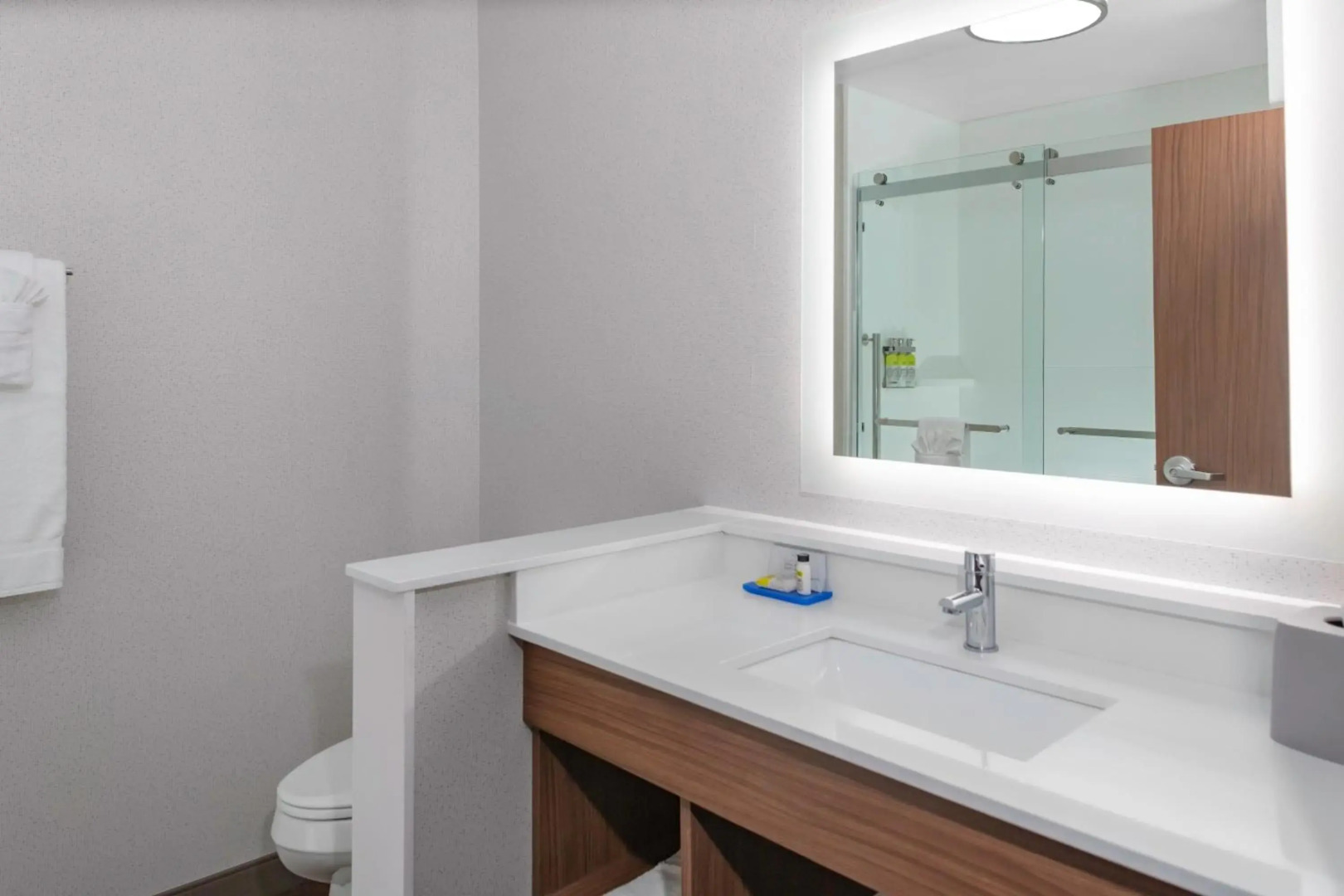 Holiday Inn Express & Suites The Dalles by IHG