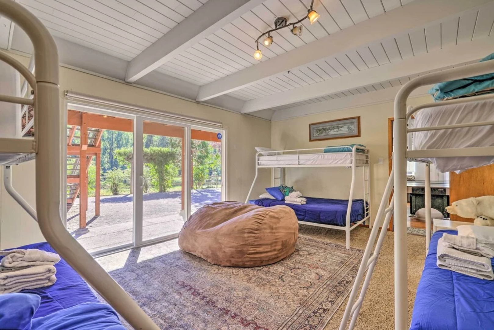Furnished Deck & Nat'l Forest Views: Arnold Cabin