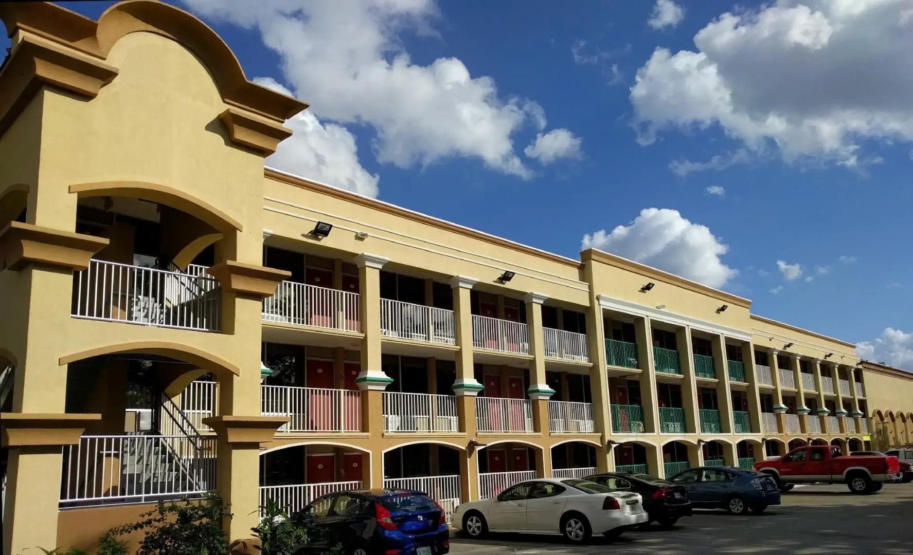 Red Carpet Inn Airport and Cruise Port Hotel Fort Lauderdale