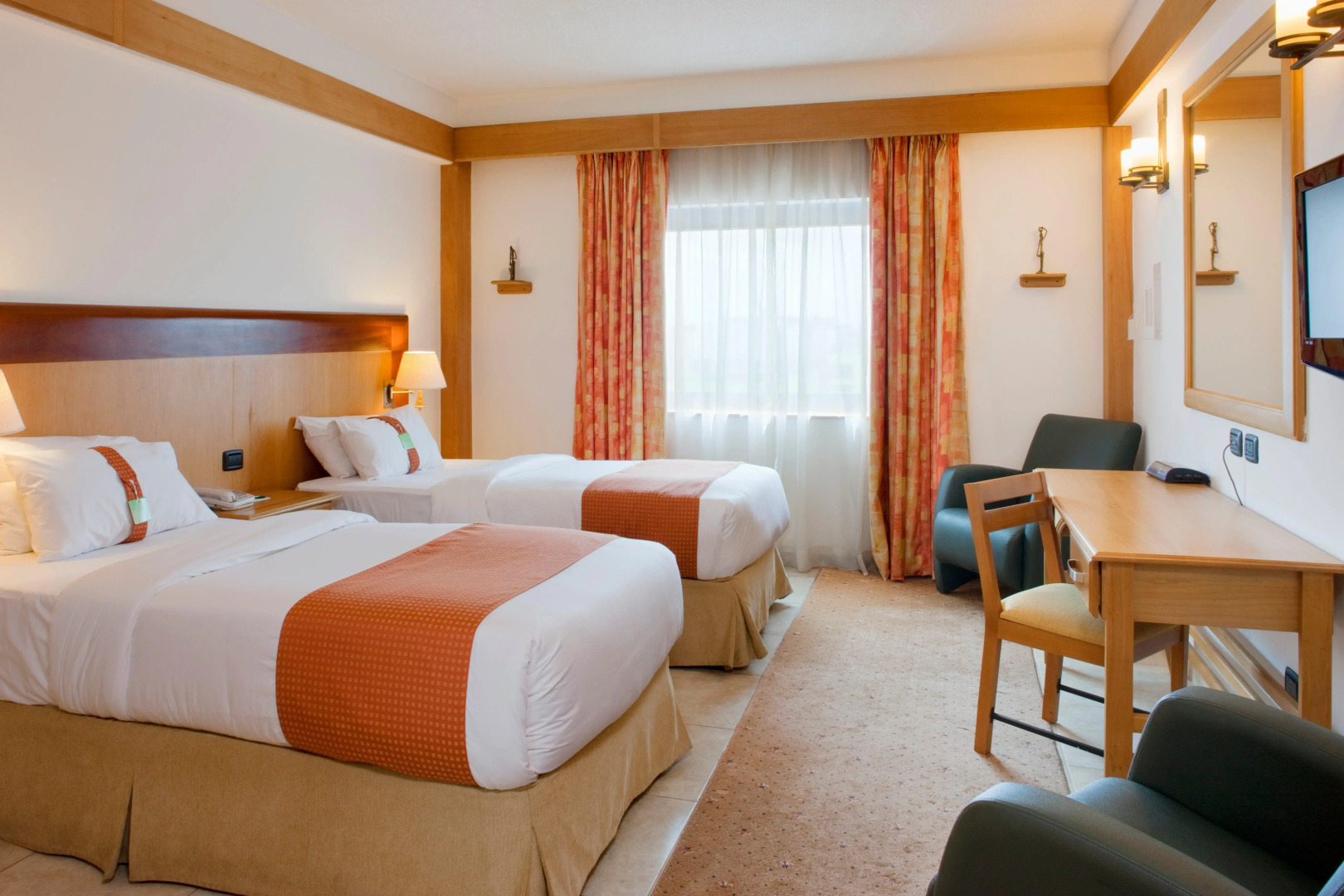 Holiday Inn Accra Airport