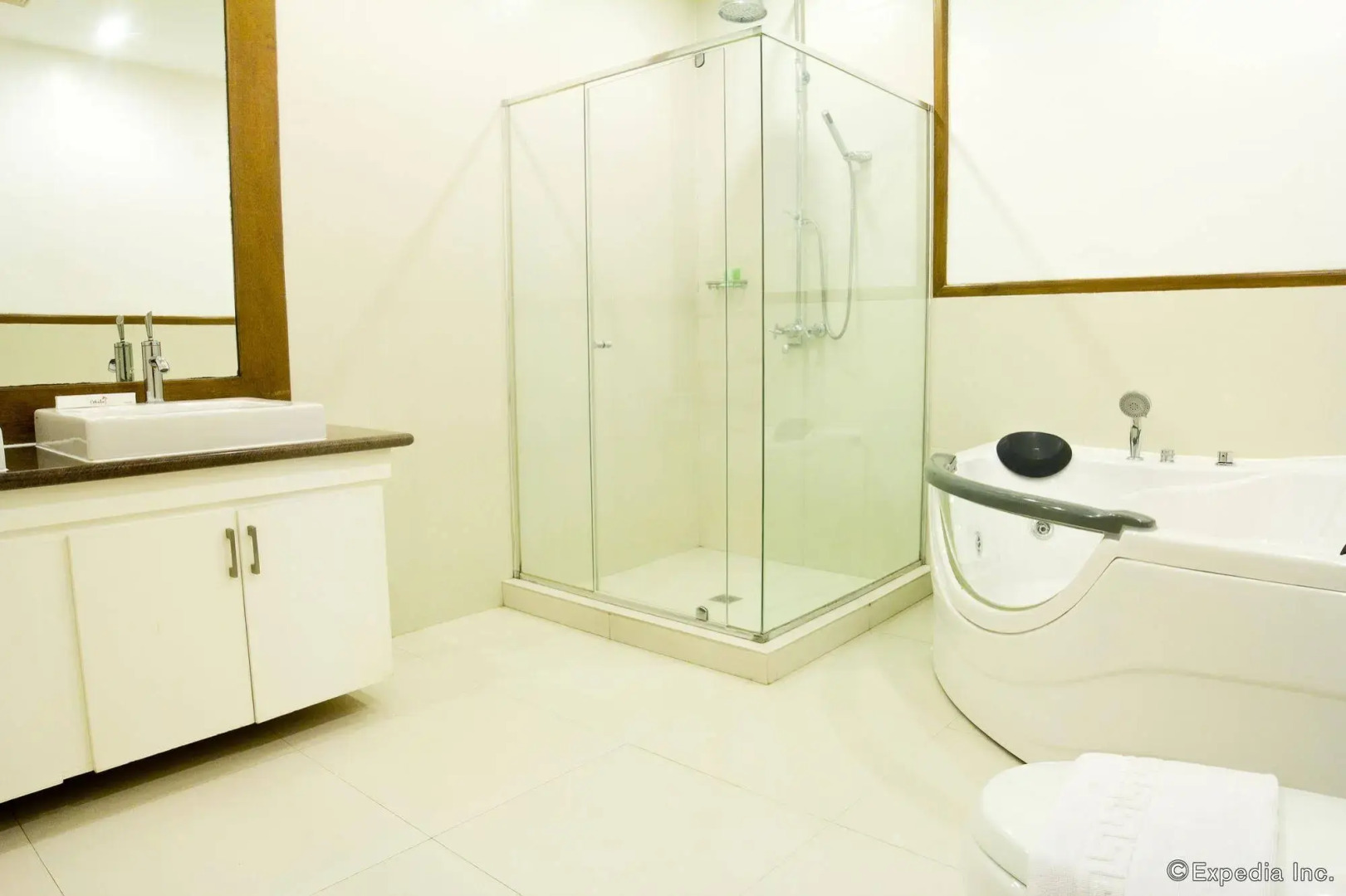 Cohiba Villas Apartments