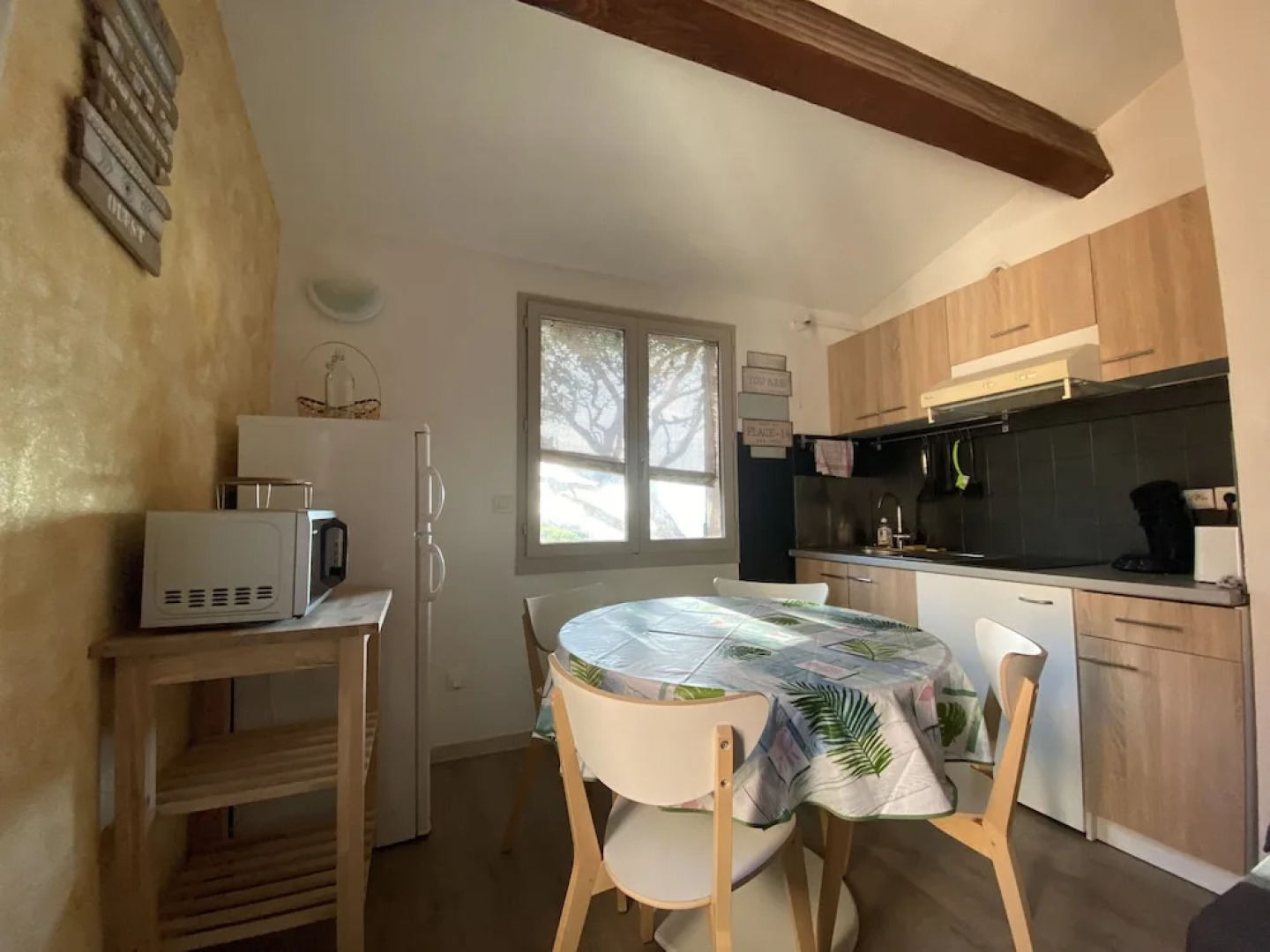 Maison terrasse parking plages vue mer