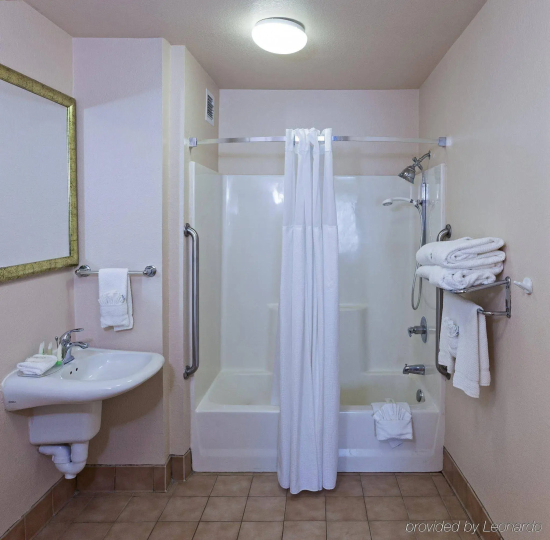 Staybridge Suites Round Rock by IHG