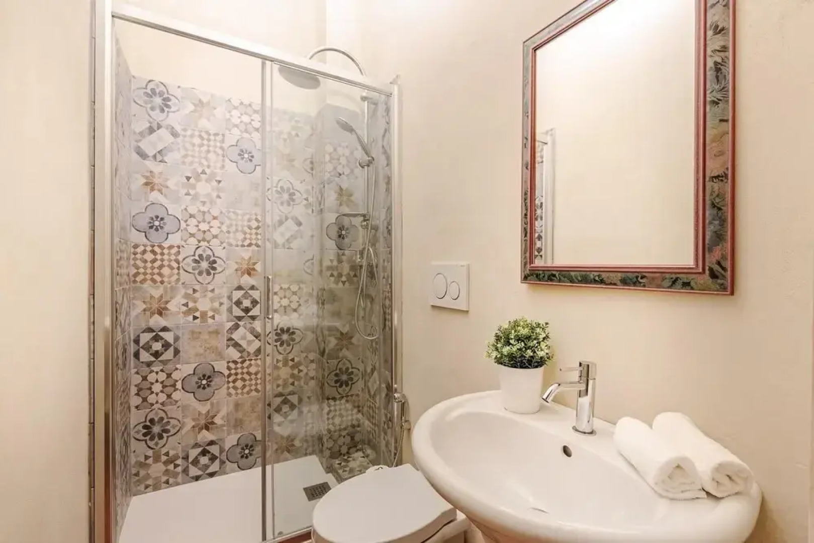 Villa Contessa 5 Bedrooms Villa With Private Pool in Bagni DI Lucca Wifi